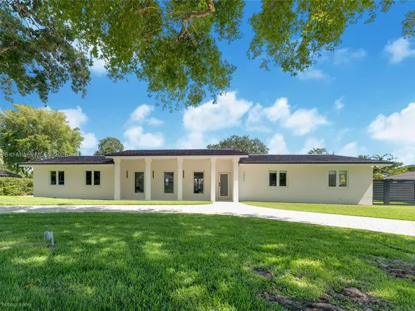 7843 SW 166th St, Palmetto Bay, FL 33157