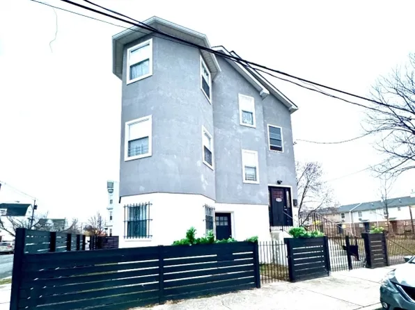 13-15 Peat St #3, Newark City, NJ 07103