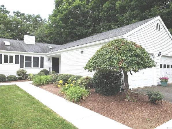 319 Thomaston Road #5, Watertown, CT 06795