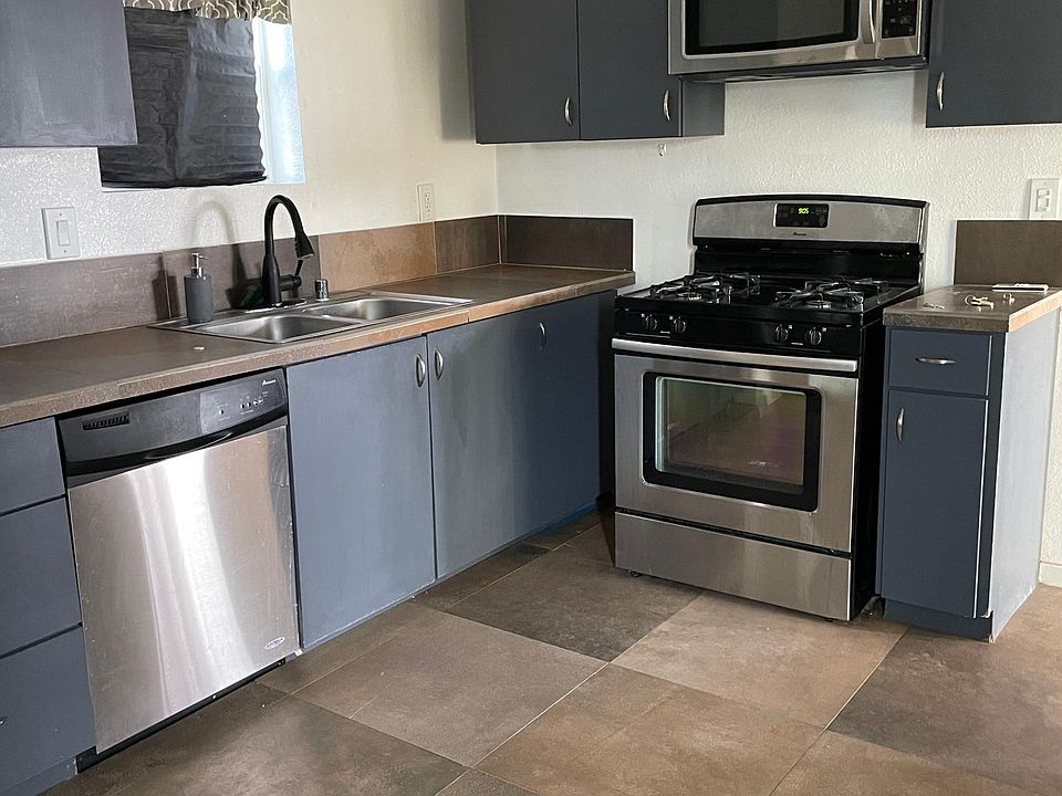 1st image of 1022 S Montezuma St APT 1