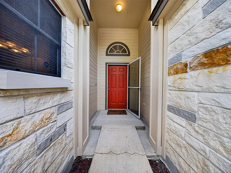 241 Brian Ln — Photo 38