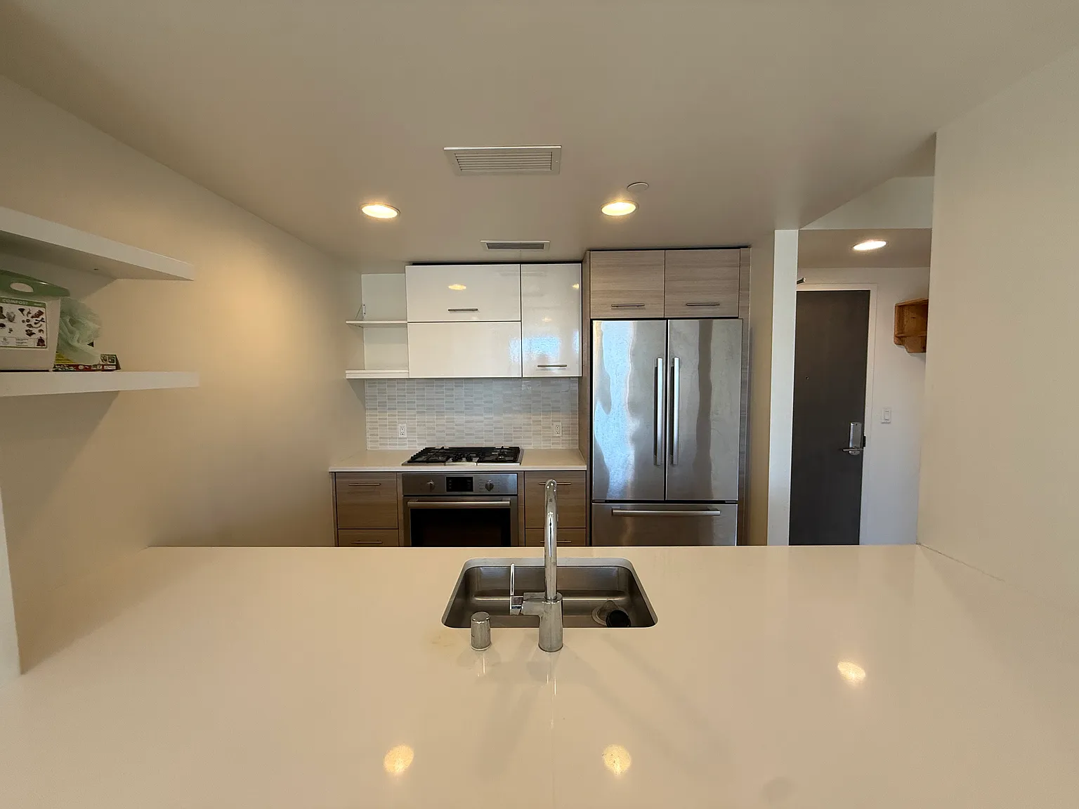 1 bed, 680 sqft, $3,500 — Photo 2