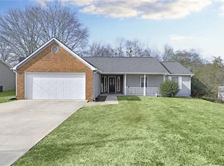 6057 Dorchester Dr, Rex, GA 30273