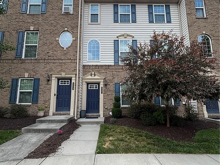 607 Shelley Ln — Photo 1