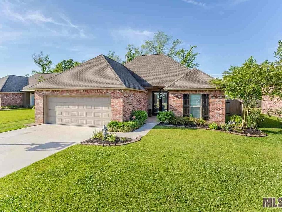 1st image of 2113 Woodland Ct