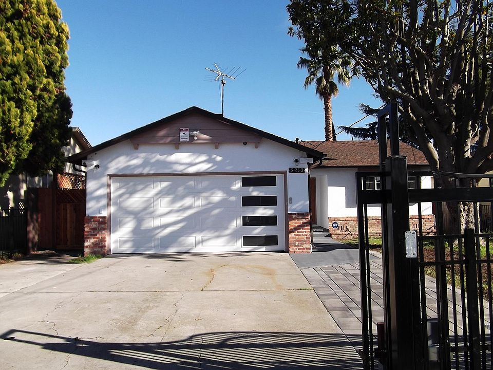1st image of 2252 Terra Villa St