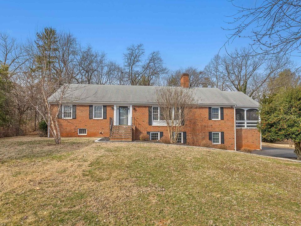 1st image of 2515 Northfield Rd