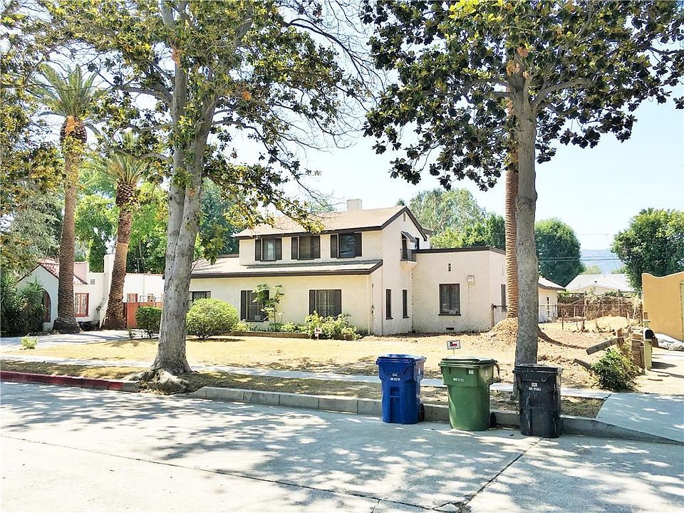 1st image of 11102 Blix St
