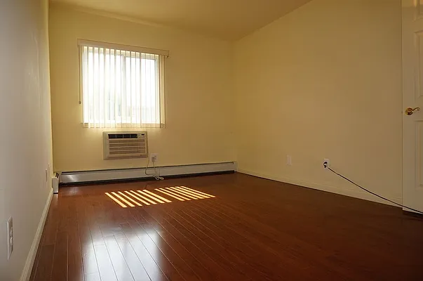 Rented by Avenues Real Estate | media 90