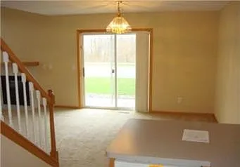 2 bed, 1.5 bath, 1358 sqft, $1,895 — Photo 4