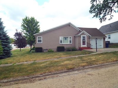 940 Cherry St, Ocheyedan, IA, 51354