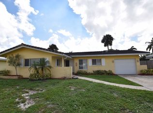 1104 SW 12th St, Boca Raton, FL 33486