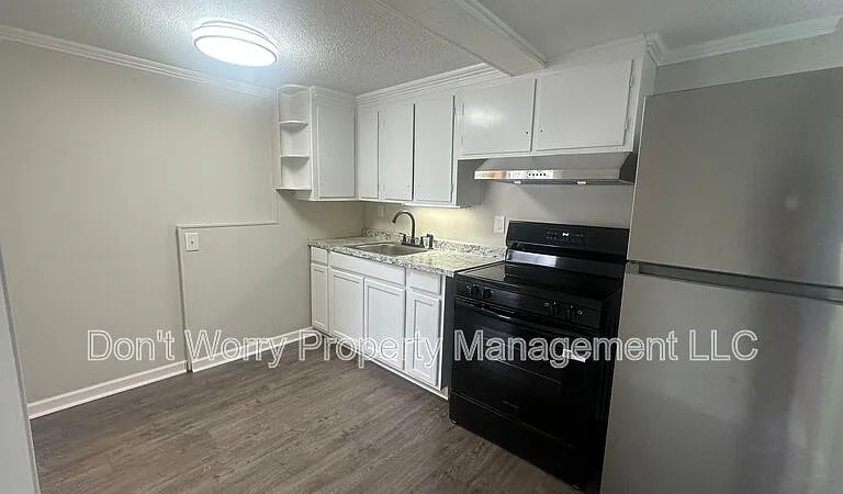 3504 Brevard St — Photo 15