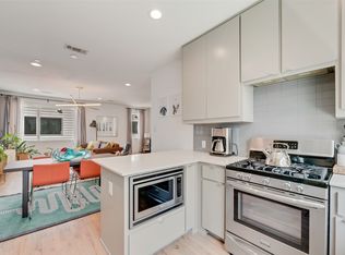 4705 Bryan St APT 302, Dallas, TX