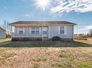 237 Waterford Dr, Oak Grove, KY 42262