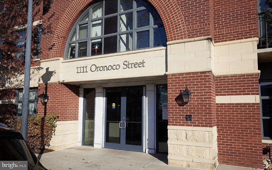 1st image of 1111 Oronoco St Unit 334
