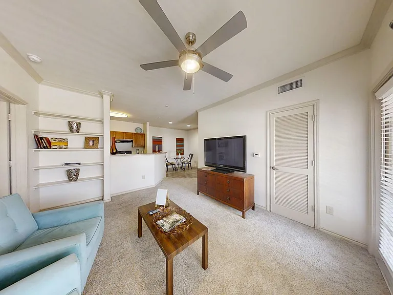 Carmel Canyon Apartments — Photo 61