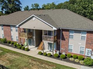 Walnut Grove, Louisville, KY 40216