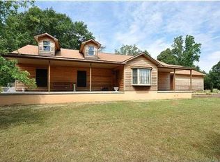 78 Blackwell Dr, Laceys Spring, AL 35754