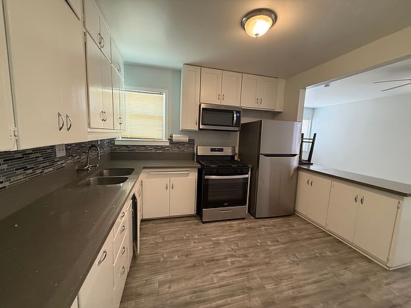 2nd image of 329 S Richmond Rd APT B