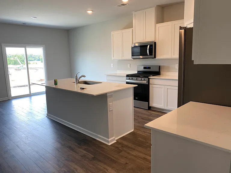 8036 Jude Dr — Photo 2