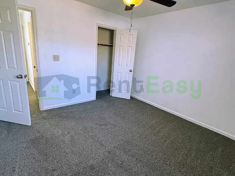 2038 Coral Ivy Ln — Photo 21