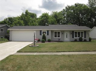 20177 Arlington Dr, Strongsville, OH