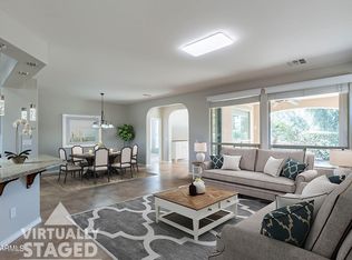 1647 E Grand Ridge Rd, San Tan Valley, AZ 85140