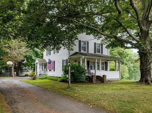 676 Paine Rd, North Attleboro, MA 02760