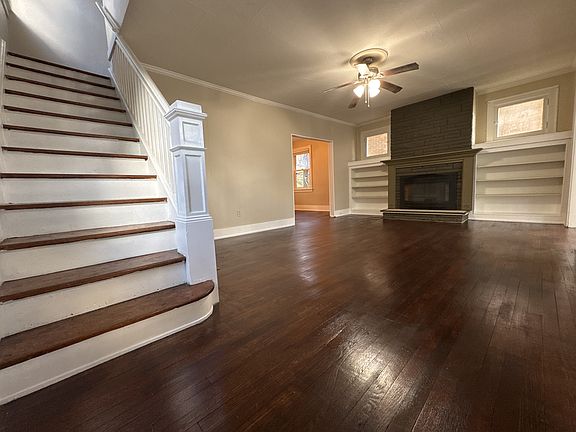 3rd image of 1644 McFarland Rd