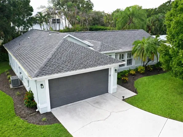 5065 8th Pl, Vero Beach, FL 32966