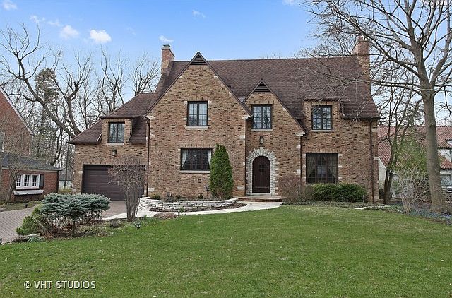 1st image of 248 Ivy Ln
