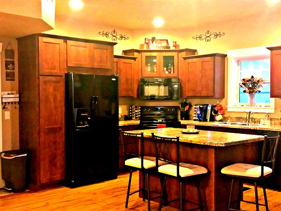 4th image of 1704 Lone Pine Dr