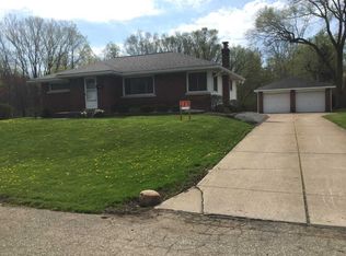 211 E 39th St, Erie, PA 16504