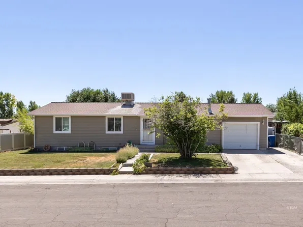 325 Barite St, Elko, NV 89801