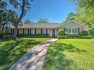 7815 Chevy Chase Dr, Houston, TX 77063