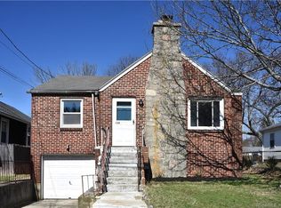759 Broad Street Ext, Waterford, CT 06385