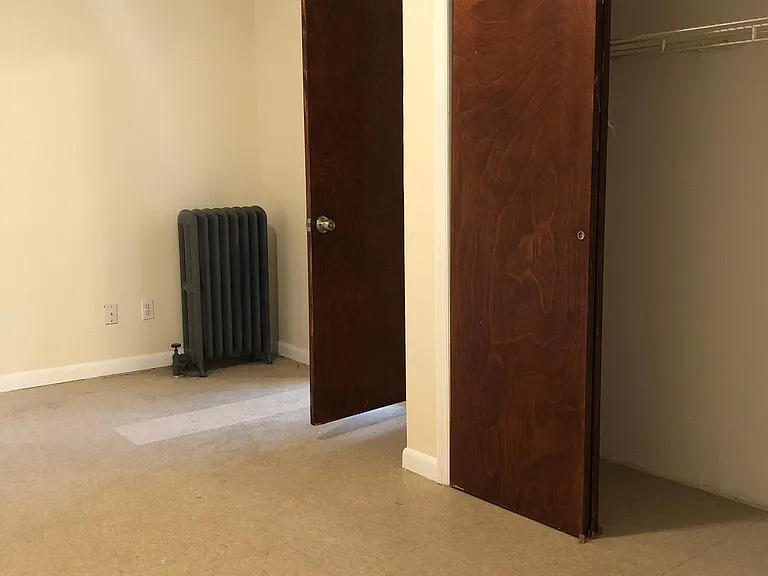 200 Hall Ave — Photo 4