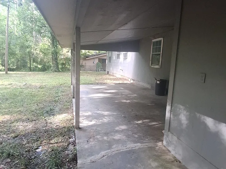 3058 Woodside Dr — Photo 24