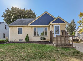 138 Stanley St E, West Saint Paul, MN 55118