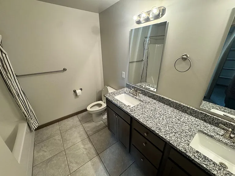 1309 Fozzie Ln #A — Photo 8