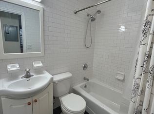 58-40 229th St BASEMENT 1, Oakland Gardens, NY 11364