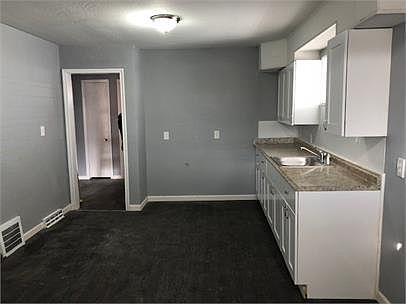 Kitchen + Breakfast area