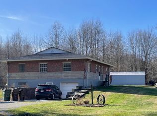 3097 Leeds Rd, Amelia, OH 45102