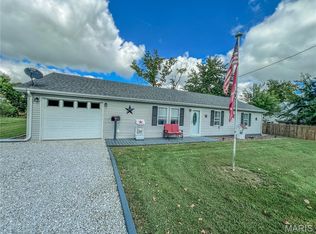 408 McMurry St, Paris, MO 65275