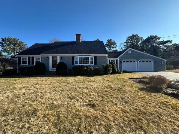 154 Forest Hills Dr, South Dennis, MA 02660