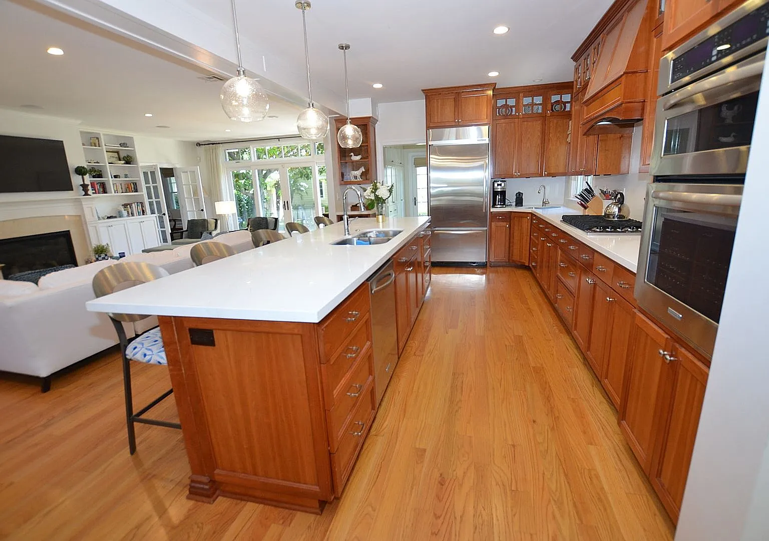 Charming Vacation Home, Furnished 4Bd/3.5Ba Home — Photo 4