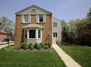 2019 Newton Ave, Park Ridge, IL 60068
