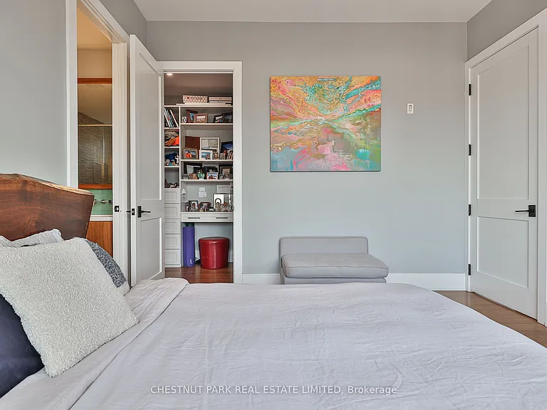 540 College St #Penthouse 2 — Photo 18