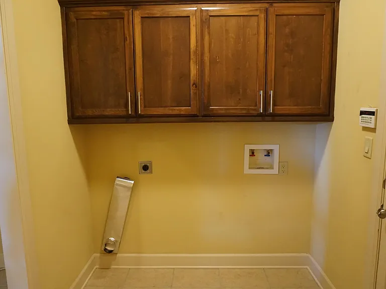 905 Veranda Pl — Photo 9